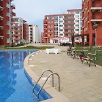 Marina View Szveti Vlasz